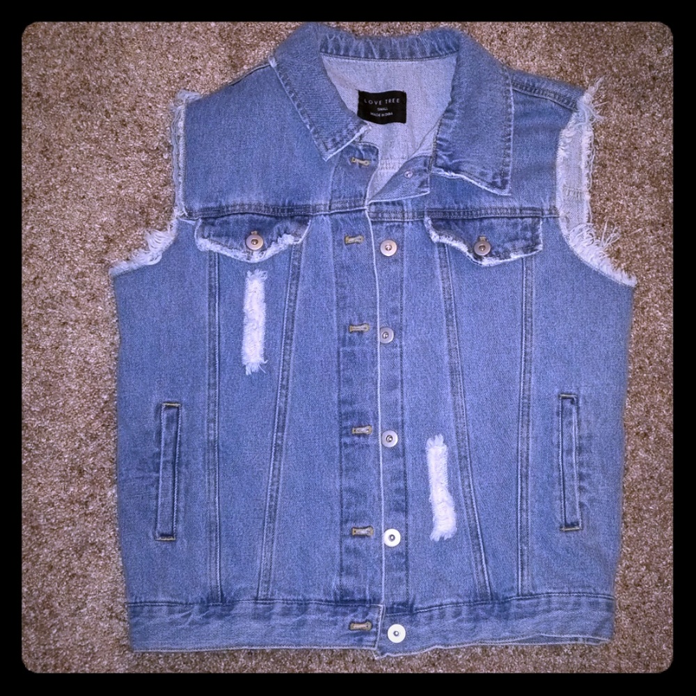 Love Tree Distressed Denim Vest